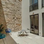 Courtyard Design By Vacationy Apartamento
