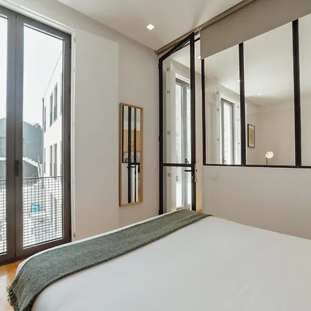 Courtyard Design By Vacationy Apartamento Porto