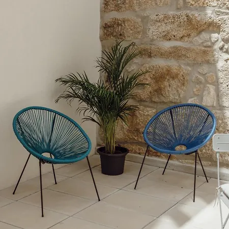 Courtyard Design By Vacationy Lägenhet
