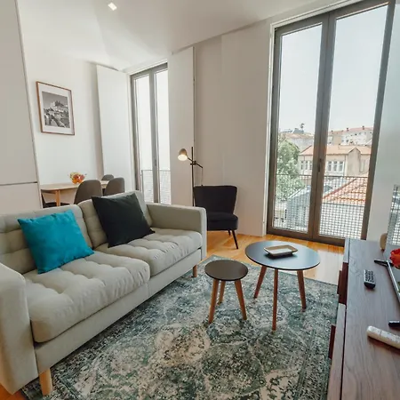 Courtyard Design By Vacationy * 波尔图