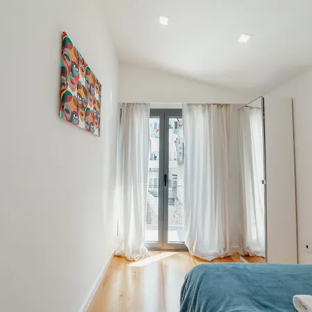 Courtyard Design By Vacationy