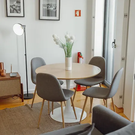 Courtyard Design By Vacationy Apartment