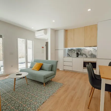 Courtyard Design By Vacationy * Oporto