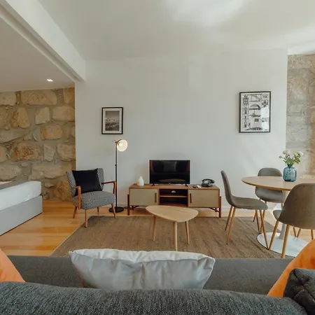 Courtyard Design By Vacationy *