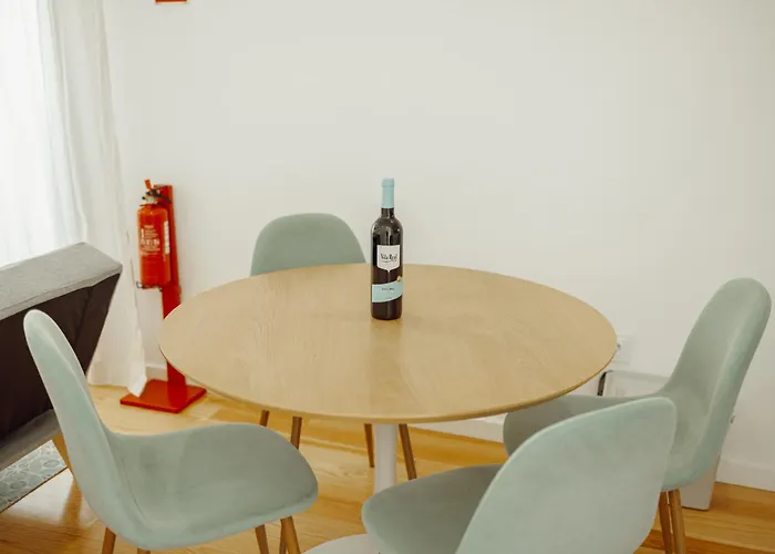 Courtyard Design By Vacationy 아파트