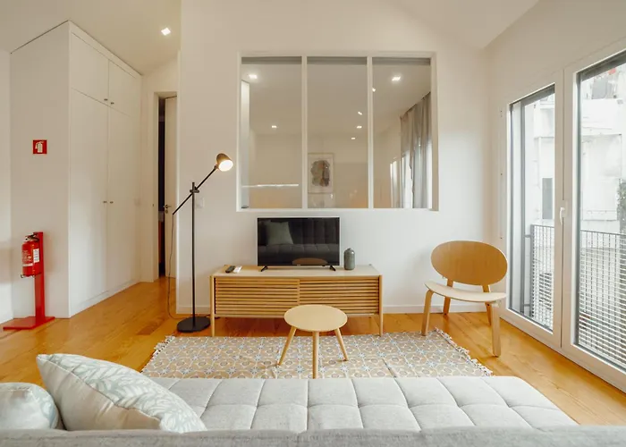 Courtyard Design By Vacationy Porto