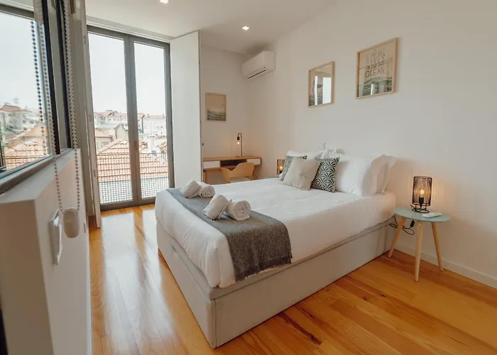 Courtyard Design By Vacationy * بورتو