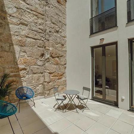 Courtyard Design By Vacationy Apartment