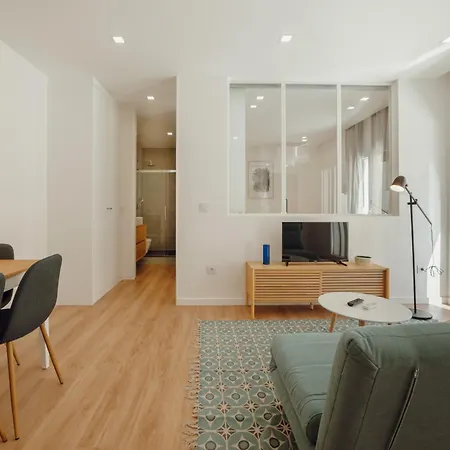 Courtyard Design By Vacationy Apartament *