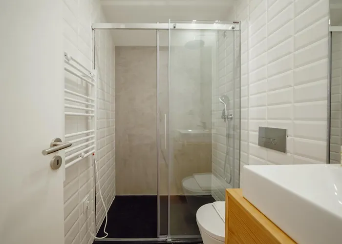 Courtyard Design By Vacationy