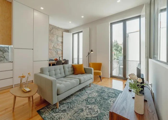 Appartement Courtyard Design By Vacationy *