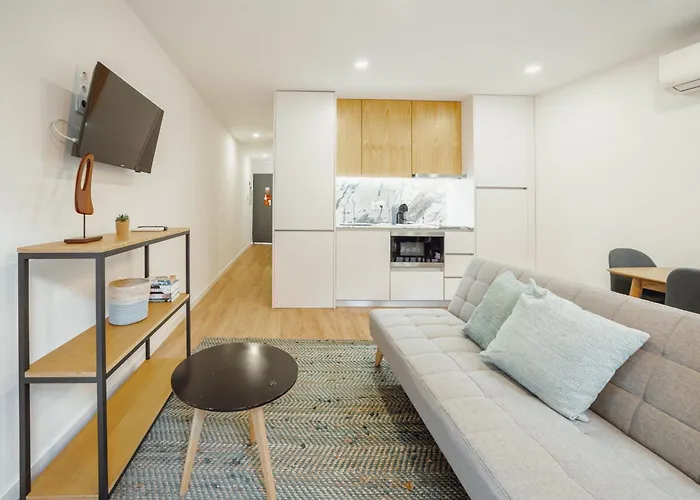 Courtyard Design By Vacationy