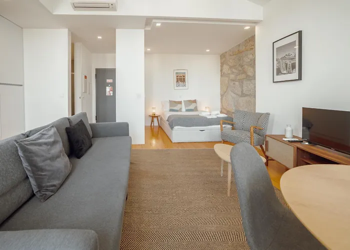 Courtyard Design By Vacationy Porto