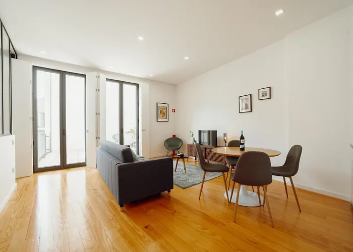 Courtyard Design By Vacationy *