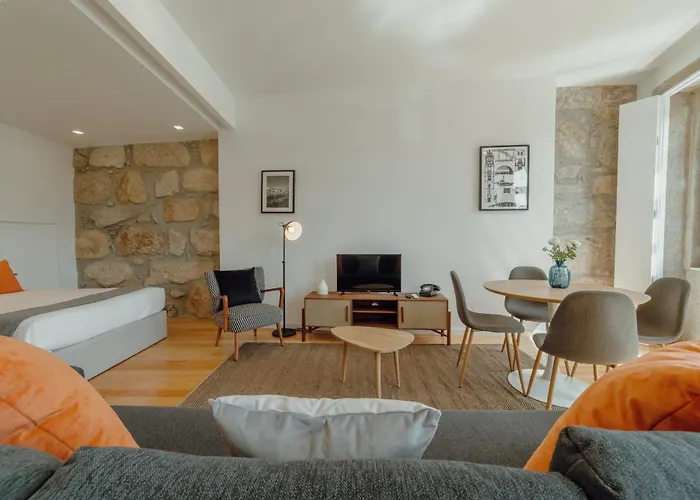 Courtyard Design By Vacationy *